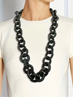 Chunky Black Link Necklace
